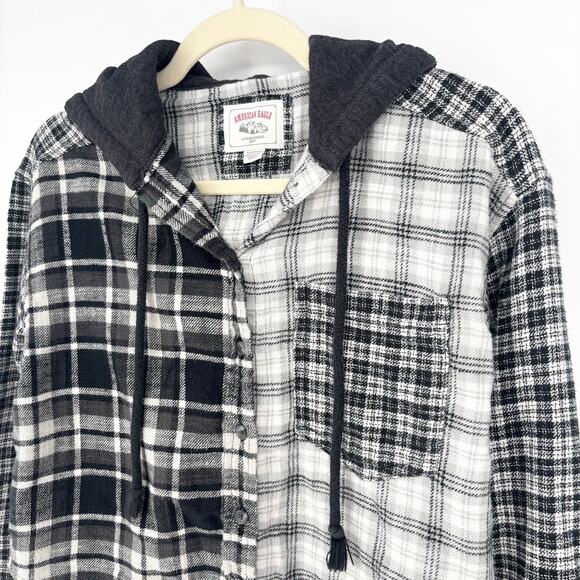 American Eagle Black and White Oversized Plaid Cropped Hoodie Size XS - Picture 2 of 8